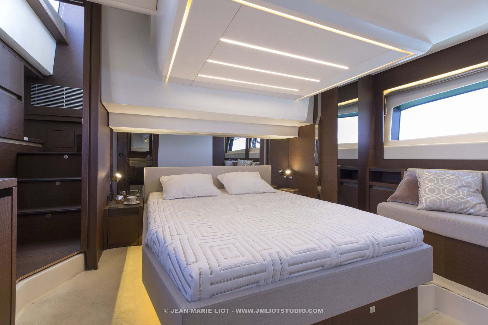 PRESTIGE  YACHT - PRESTIGE 520