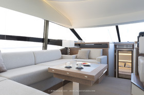 PRESTIGE  YACHT - PRESTIGE 520